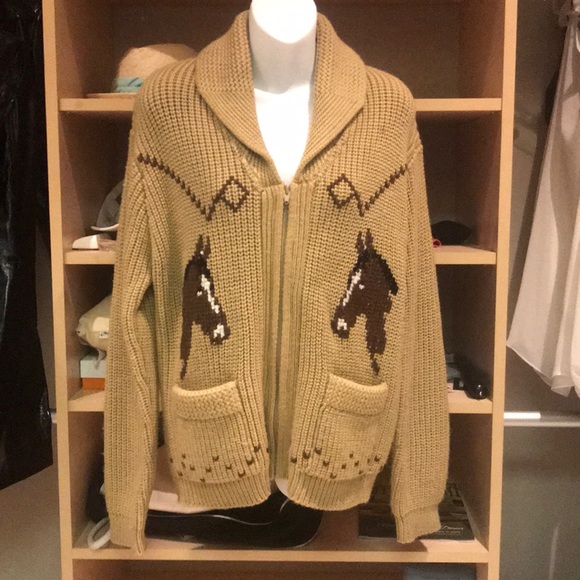 Cozy Vintage Horse Equestrian Zip Front 